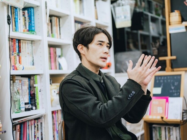 木下龍也さん インタビューフォト集|好書好日