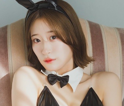 2026年4月2日発売『上西怜コスプレ写真集』先行カット