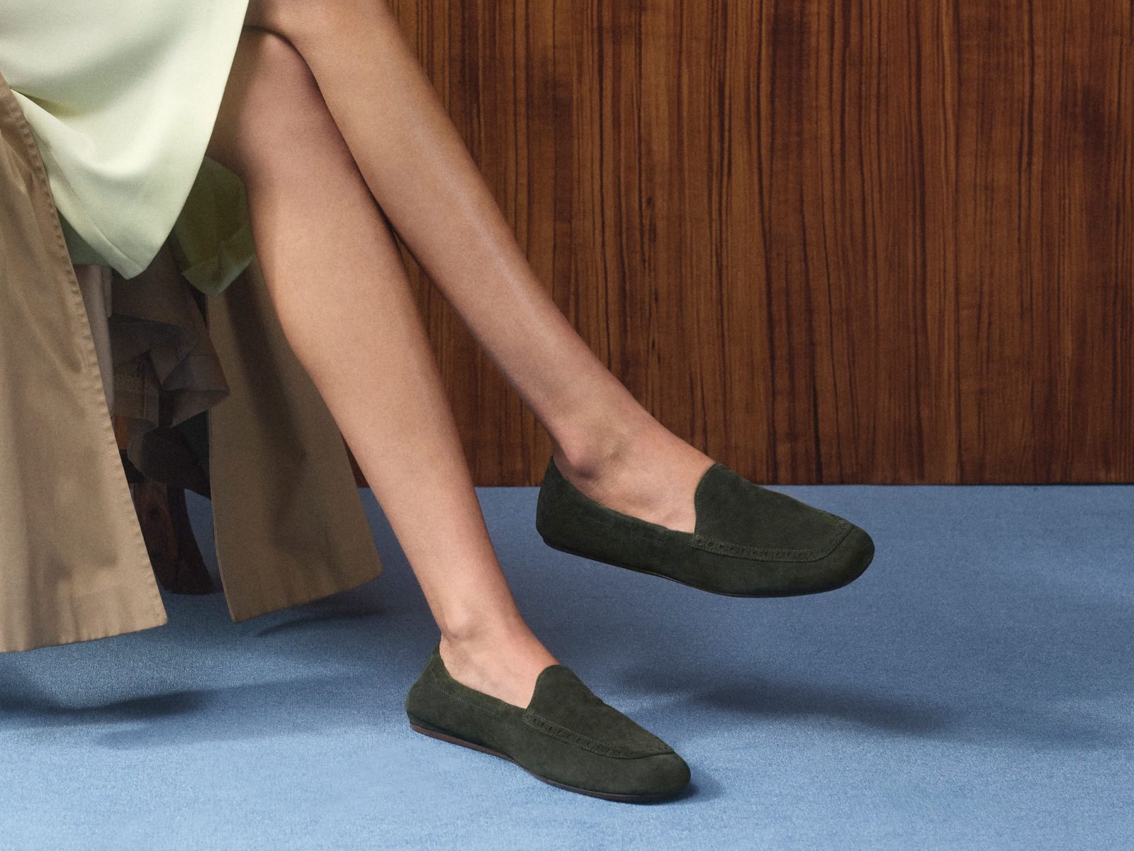 チャーチ】2026春夏新作。究極のフィット感を叶えるスエードローファー