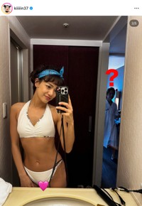 吉本新喜劇・金原早苗さん「自分史上一番良い体で写真撮影」（本人の公式インスタグラムから）
