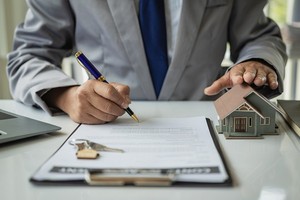 スマート変更登記とは？　メリットや利用の流れ、相続登記との関係性を解説