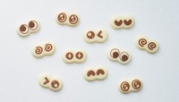 「ポン・デ・チョコデビル」の目のデザインは全11種類（提供）