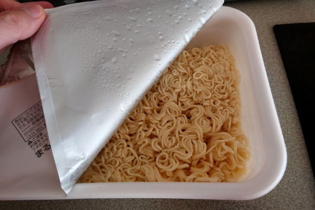 具材の入ってない湯切りした麺 ※透夜さん提供