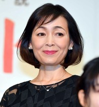 財前直見＝2019年