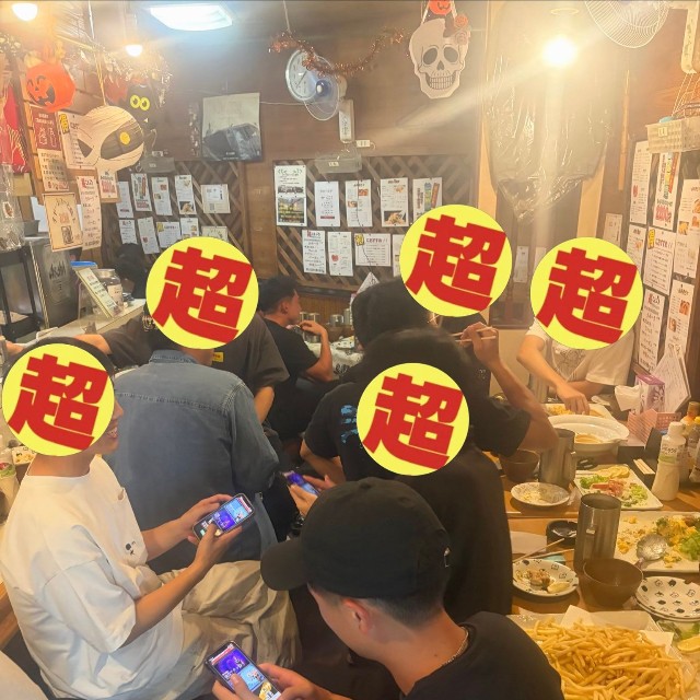別の日の店内。伝票を見たら席数35に対して48人の自衛隊員が（居酒屋 超ことぶき提供）