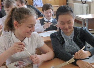 サハリンの学校で日本語が人気　「隣国」ロシアの素顔