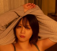 山岡雅弥 PA!デジタル写真集「妹のように思ってたのに…」（扶桑社）より＝提供：週刊SPA!編集部 撮影：中山雅文 ヘアメイク：氏川千尋 スタイリング：毛塚由恵