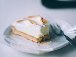 バレンタインの手作りケーキを、食べかけで置きっぱなしにしていた彼