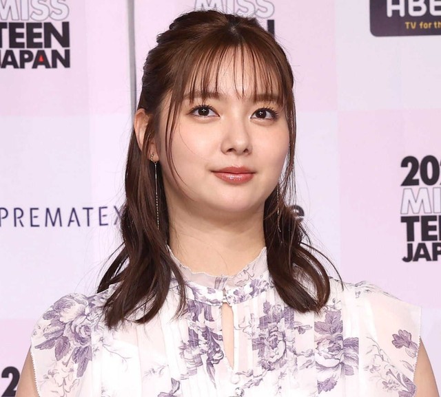 新川優愛
