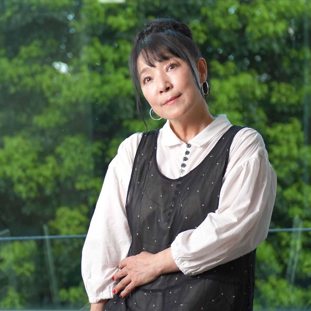 尾崎亜美＝2022年