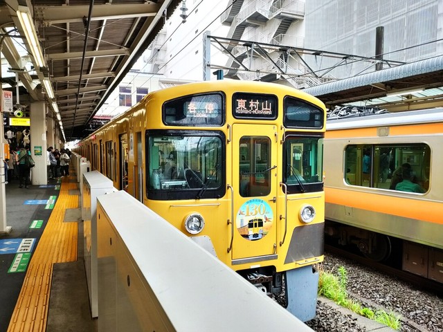 国分寺線で活躍する従来車新2000系