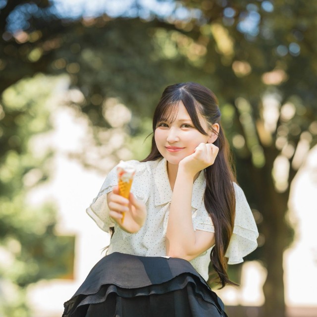成瀬かのん デジタル写真集『SECRET BIJOU』（発売：wunder_publishing_house　撮影：やすいきしょう）