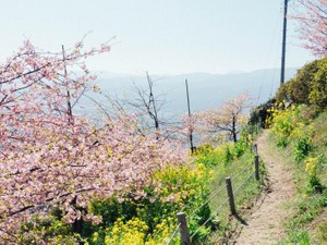 女性らしさが邪魔だった消防の現場。メイクで切り替わる「私は女性」