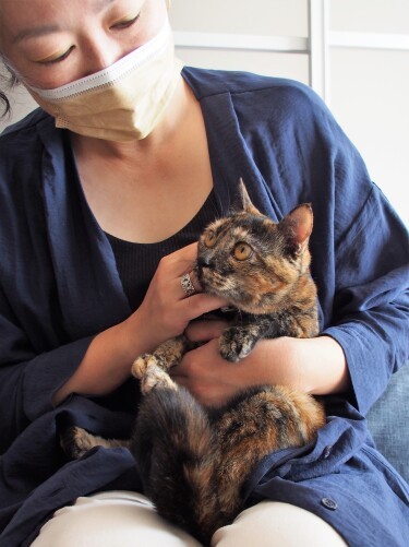 絵美子さんに抱かれるまりー