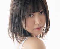 和泉芳怜（撮影／武田敏将　ヘアメイク／KEIKO（renewal）　スタイリング／田中陽子）