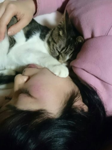 家にきて約２週間。優佳さんとの信頼が深まりこんなシーンも