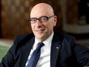 マリオ・ヴァッターニさん「日出ずる国へ　イタリア外交官の日伊交流再発見の旅」インタビュー　夢とリアルがまざる視点