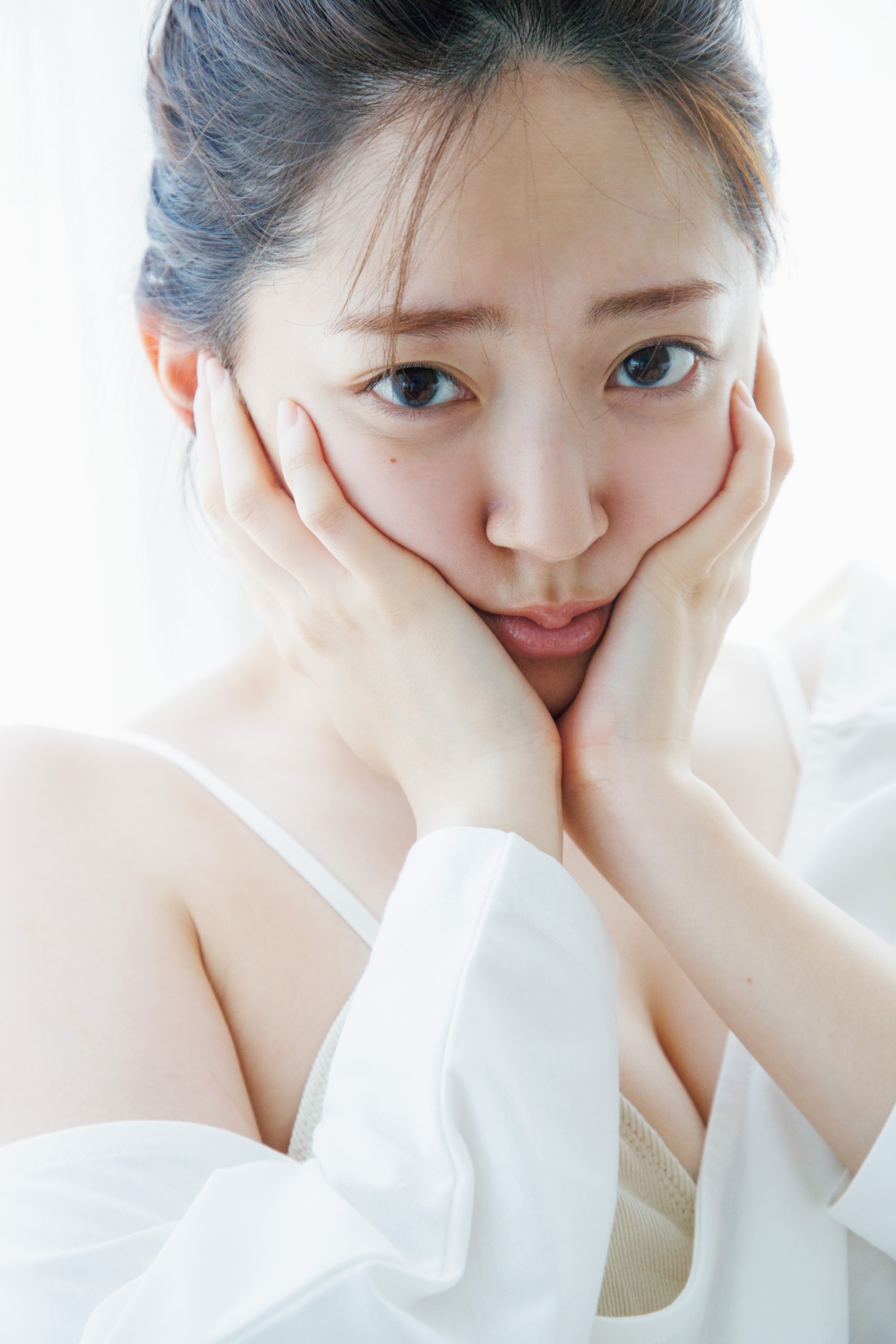 鈴木愛理20周年記念　クリスマススペシャルセット 鈴木愛理写真集『nectar』 クリスマススペシャルセット