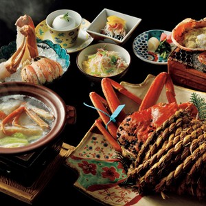 界 加賀伝統的な加賀文化を新たな感性で昇華した湯宿。