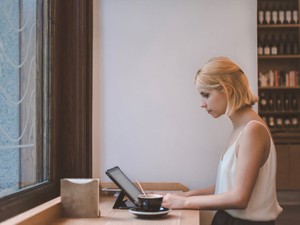 結婚だけが幸せなのか。上司に押し付けられた時代遅れの「ありがた迷惑」