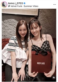 板野友美のインスタグラム＠tomo.i_0703より