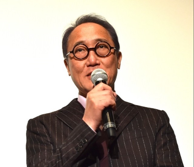 年末に映画「火だるま槐多よ」の舞台挨拶に立った佐野史郎。時代を超えて「熱量」のある表現を追い求める＝東京・新宿のK’s cinema