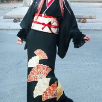 マダムに絶賛された和洋折衷の着物コーデ／小紅さん（@kobenibiyori）提供＝画像をトリミングしています