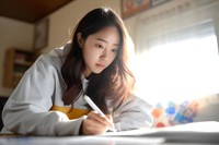 学習サービス費用を自ら負担した浪人経験者の割合は？　※画像はイメージです（buritora/stock.adobe.com）