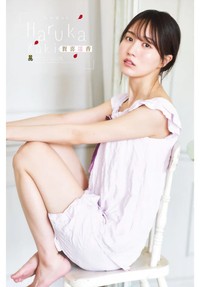 週刊少年チャンピオン36＋37号で表紙&巻頭グラビアを飾った乃木坂46の賀喜遥香さんⒸ秋田書店Ⓒ乃木坂46合同会社Ⓒ高橋慶佑