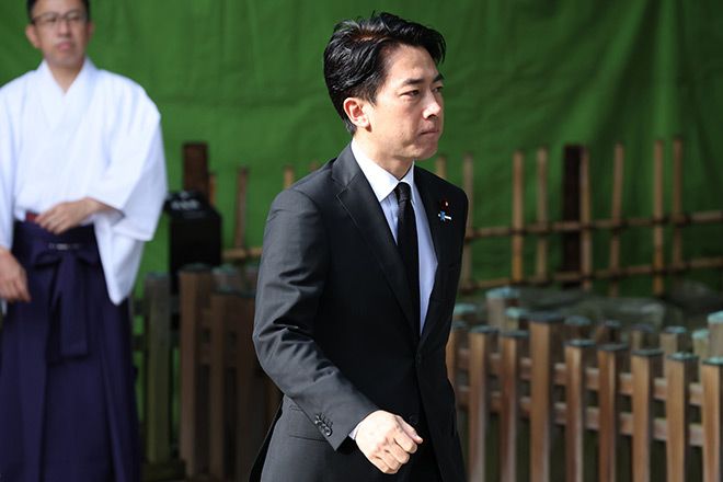 Cabinet members visit Yasukuni, but Takaichi stays away | The Asahi Shimbun: Breaking News, Japan News and Analysis