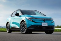 日産「リーフ」