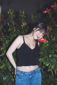 写真集『塩見きら1st写真集　きらららぽん』を発売する塩見きら（撮影：藤本和典）