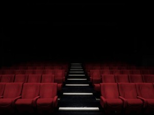 電源を入れる気にもならず。コスパ重視の中、衝撃的な映画と出会った