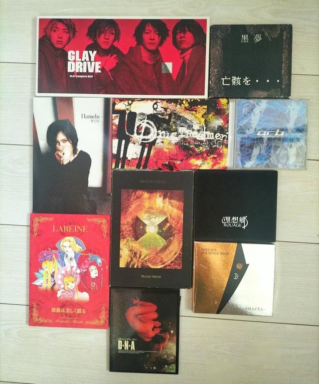 初回限定盤のCDたち（狂邪さん提供）