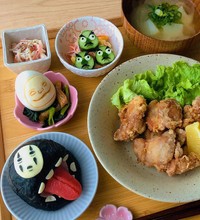 なんだかほっこりする定食です（提供：@12miyuki17さん）