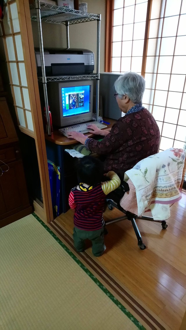 高校生の頃組んだ自作PC」を、20年後の今もゲームで楽しむ祖母「孫の愛