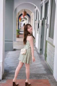 「伊藤彩沙 写真集 アヤサージュ」先行カット【撮影／中村和孝】