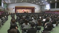尽誠学園で1カ月早い卒業式