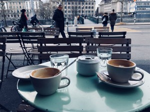 「どちらに旅行されるんですか？」旅を豊かにしてくれる出会いの数々