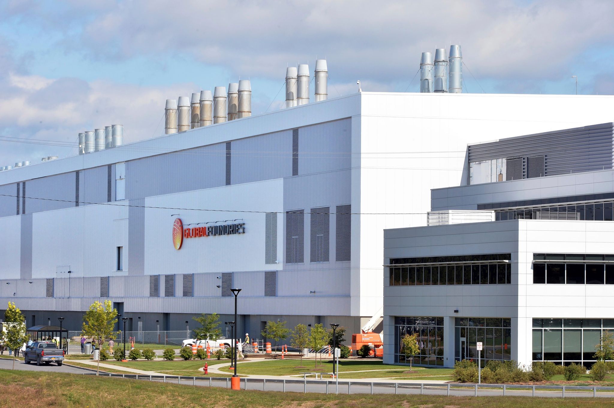 GlobalFoundries eröffnet neue Chipwerke mit 21 Milliarden US-Dollar ...