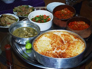 新型コロナウイルスで中東でもライフスタイルに変化　政権への疑心暗鬼も