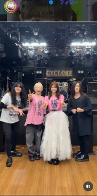 「ヤバいTシャツ屋さん」のインスタグラム＠yabat_official