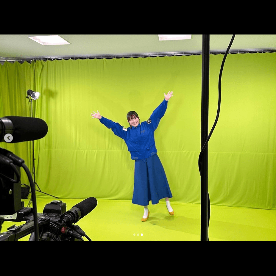 榎本麗美アナウンサーのインスタグラム（＠enomotoremi）より