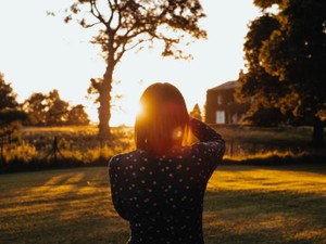 生活を変える。アイドルに会いに行く。それは失った自信を取り戻すため