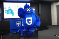 頭の「モフ毛」がチャームポイント