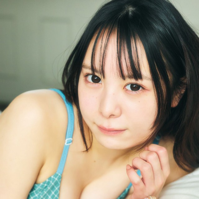 浜辺ゆりな(C)光文社/週刊FLASH 写真◎高橋慶佑