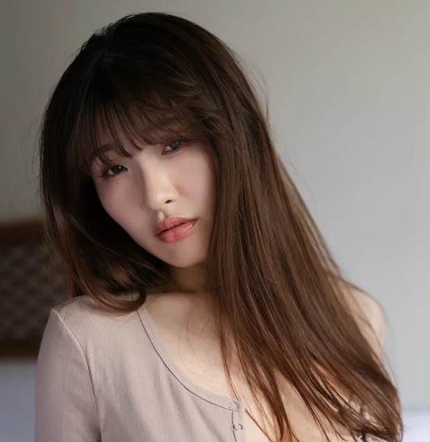 原つむぎデジタル写真集『SUMMER GLORY』（撮影／JOE）