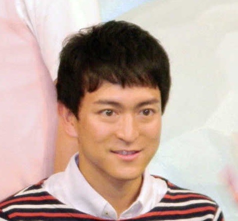 俳優の篠山輝信