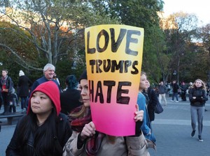 トランプ当選、記者はすぐアメリカに飛んだ（３）