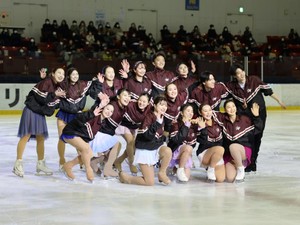 【写真】「WASEDA ON ICE 2023」豪華な演出、卒業生がラストダンス